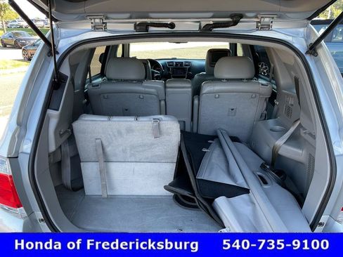 Used 2013 Toyota Highlander Limited FWD image 22