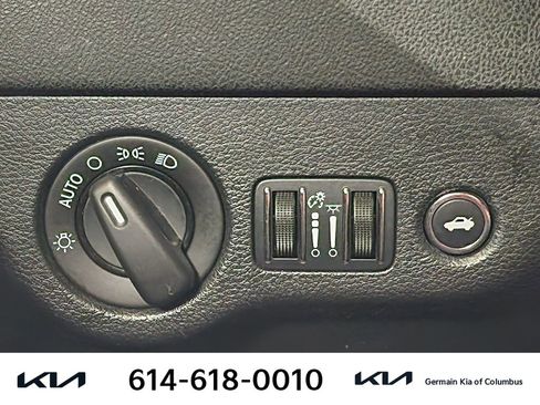 Used 2016 Dodge Charger SE w/ Popular Equipment Group image 33