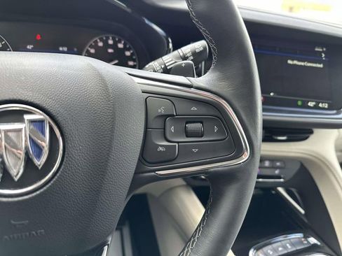 Used 2023 Buick Envision Preferred image 38