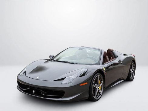 Used 2013 Ferrari 458 Spider RWD image 10