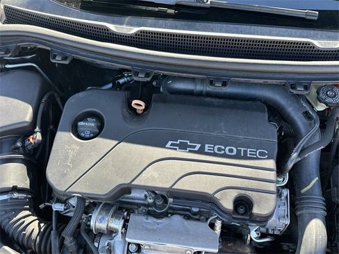 Used 2016 Chevrolet Cruze LS image 31