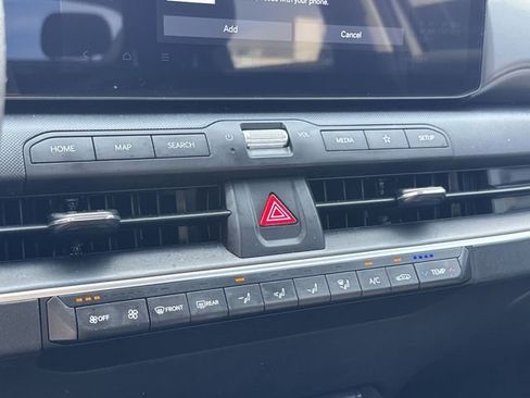 Used 2025 Kia K4 FWD image 19