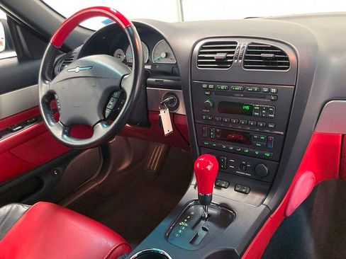 Used 2003 Ford Thunderbird image 77