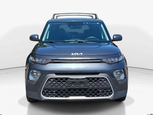 Used 2022 Kia Soul LX w/ Technology Package FWD image 9