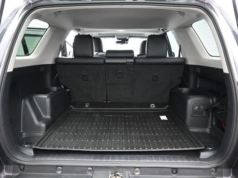 Certified 2021 Toyota 4Runner TRD Off-Road Premium image 32