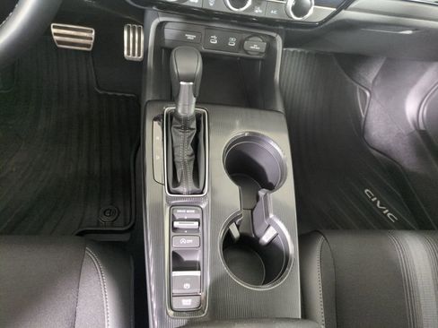 Certified 2025 Honda Civic Sport image 26