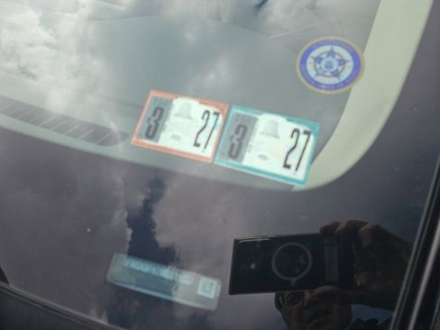 Used 2021 Ford Explorer Limited w/ Equipment Group 301A image 5