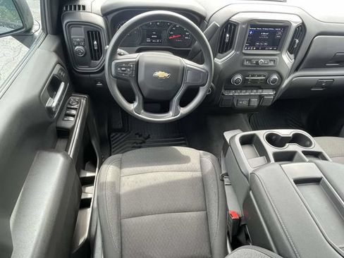 Used 2025 Chevrolet Silverado 1500 Custom RWD image 13