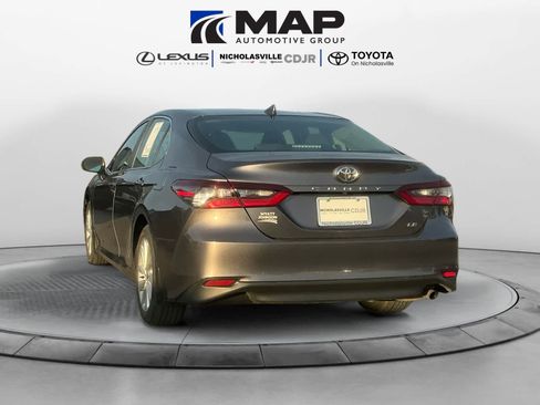 Used 2024 Toyota Camry LE image 3