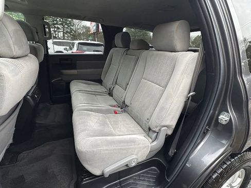 Used 2015 Toyota Sequoia SR5 image 16