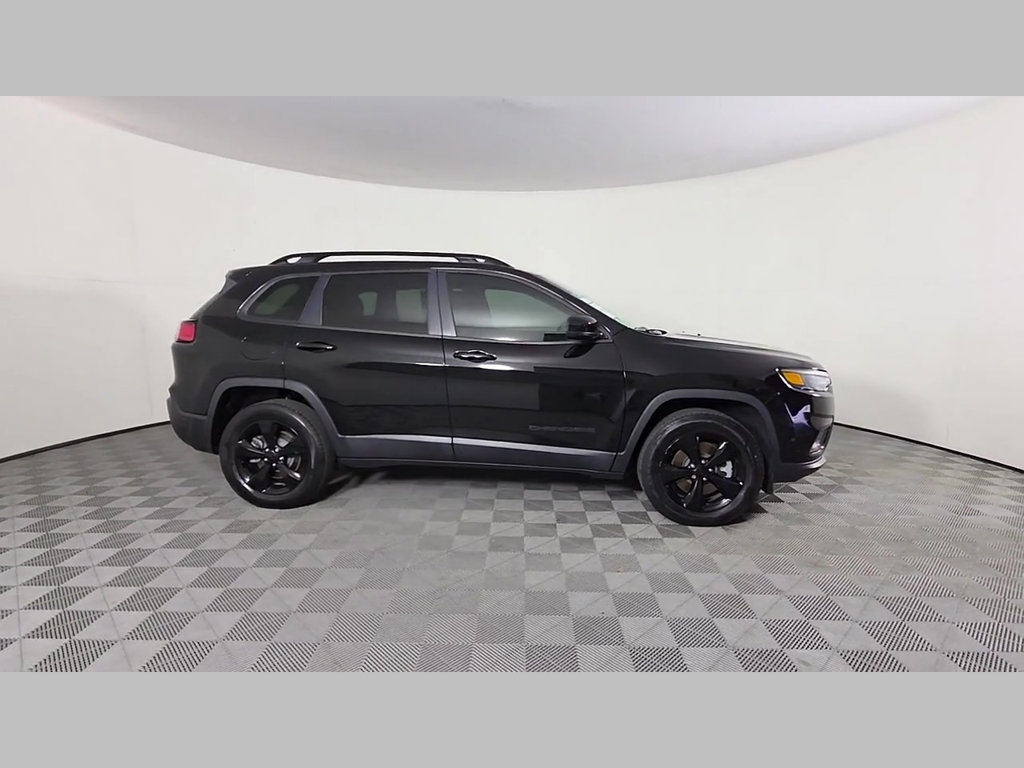 Used 2023 Jeep Cherokee Altitude Lux AWD/4WD image 36
