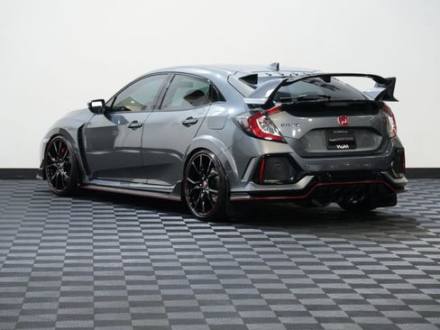 Used 2019 Honda Civic Type R image 8