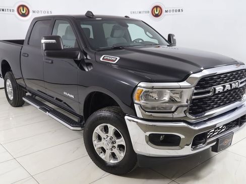 Used 2024 RAM 2500 Big Horn w/ Bed Utility Group image 16