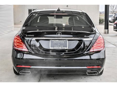 Used 2014 Mercedes-Benz S 550 Sedan image 7