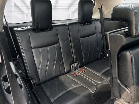 Used 2013 INFINITI JX35 AWD w/ Premium Pkg image 13