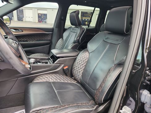 Used 2022 Jeep Grand Cherokee Summit w/ Adv Protech Group IV image 26