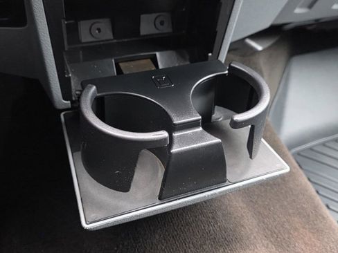 Used 2016 Ford F250 XLT w/ XLT Premium Package image 19