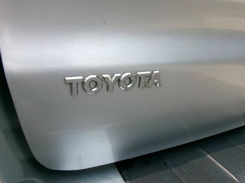 Used 2006 Toyota 4Runner Limited AWD/4WD image 29