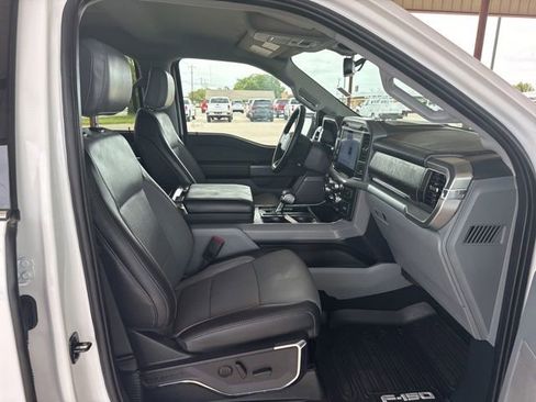Used 2024 Ford F150 Lariat w/ FX4 Off-Road Package AWD/4WD image 11
