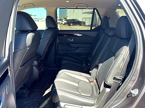Used 2026 Honda Pilot EX-L image 8