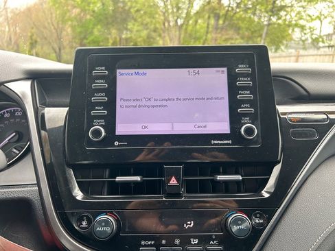 Used 2023 Toyota Camry SE FWD image 21