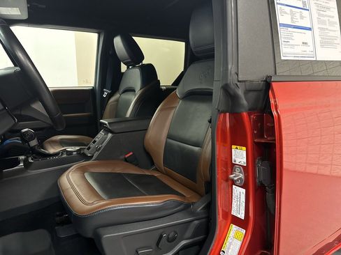 Certified 2022 Ford Bronco Outer Banks image 8