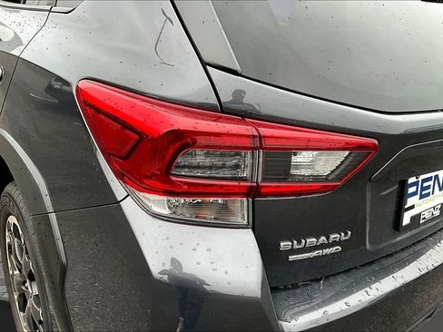 Used 2021 Subaru Crosstrek 2.0i Premium w/ Moonroof Package AWD/4WD image 19