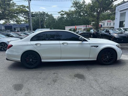 Used 2018 Mercedes-Benz E 63 AMG S image 2