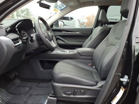 Certified 2023 INFINITI QX60 Pure image 10