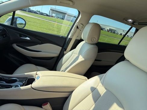 Used 2020 Buick Envision Preferred FWD image 12