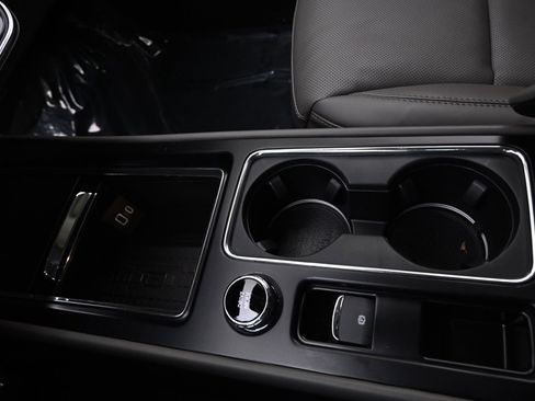 New 2026 Lincoln Corsair Premiere image 31