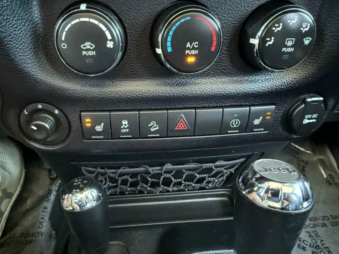 Used 2017 Jeep Wrangler Unlimited Sahara w/ Dual Top Group image 16