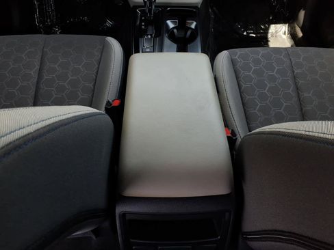 Certified 2026 Subaru Forester AWD/4WD image 30