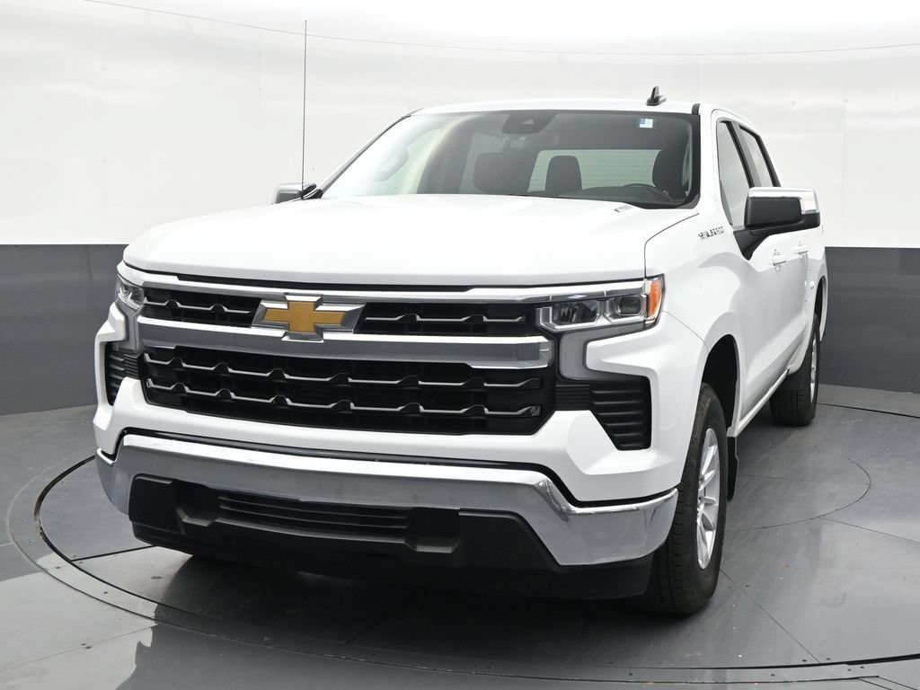 Used 2025 Chevrolet Silverado 1500 LT RWD image 8