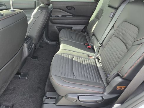 New 2026 Nissan Pathfinder Rock Creek AWD/4WD image 10