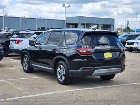 Used 2024 Honda Pilot EX-L image 4