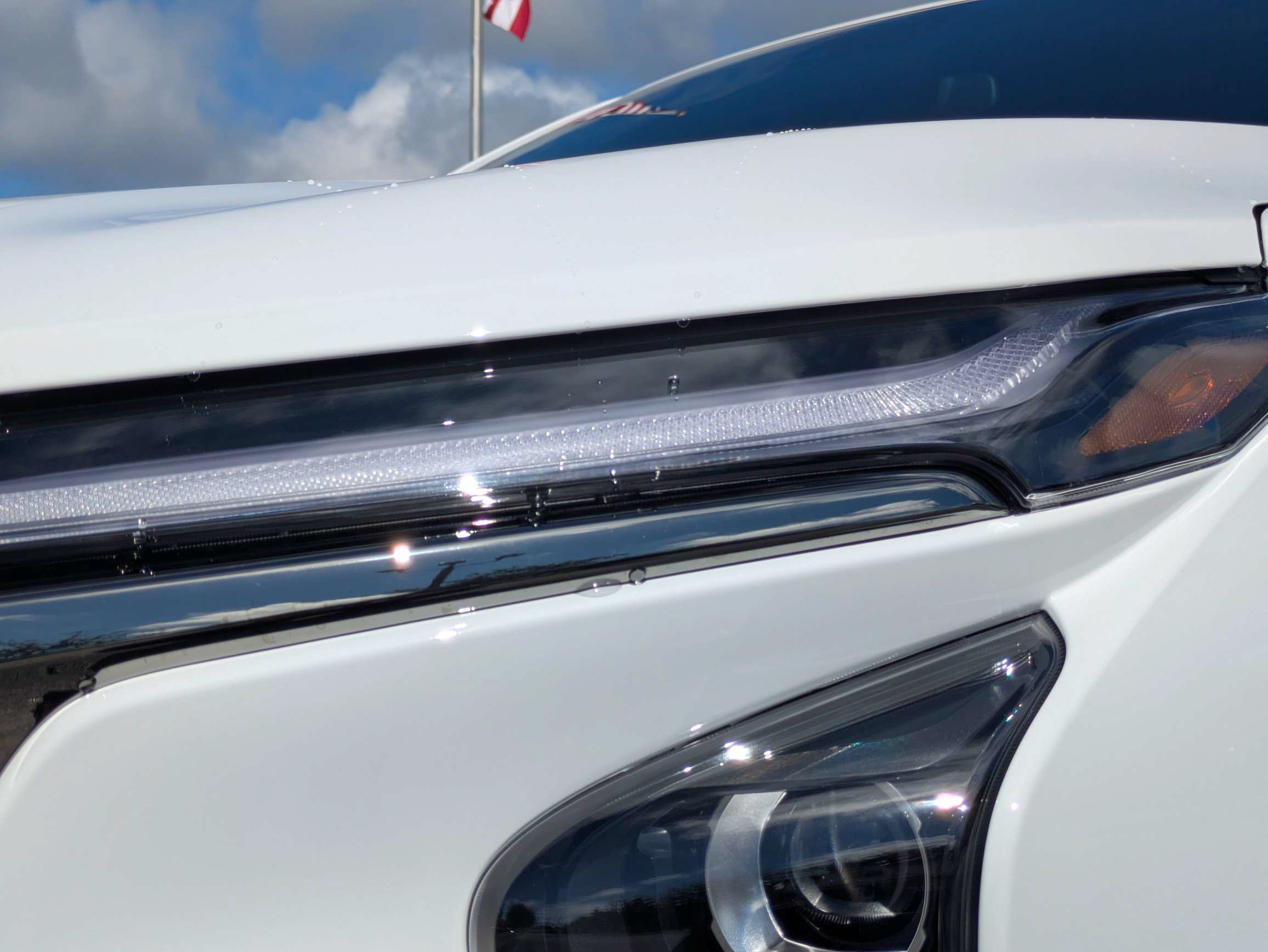 New 2026 Chevrolet Trax RS w/ Sunroof Package FWD image 30