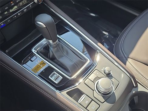 New 2025 MAZDA CX-5 Signature image 19