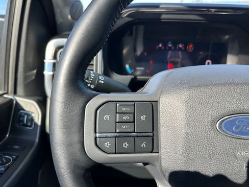 Used 2023 Ford F250 Lariat w/ Sport Appearance Package AWD/4WD image 17