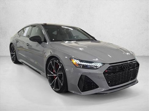 Used 2022 Audi RS 7 Sportback image 3