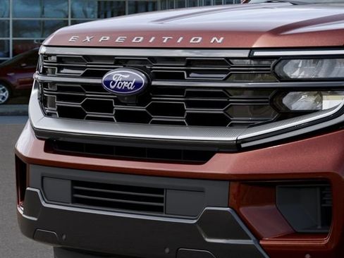 New 2027 Ford Expedition Max Platinum w/ Driver's Package RWD image 17