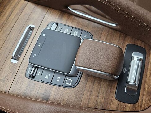 New 2026 Mercedes-Benz GLS 450 GLS 450 image 32