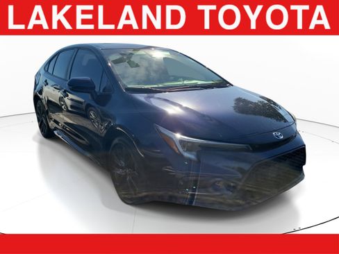 Used 2023 Toyota Corolla SE FWD image 1