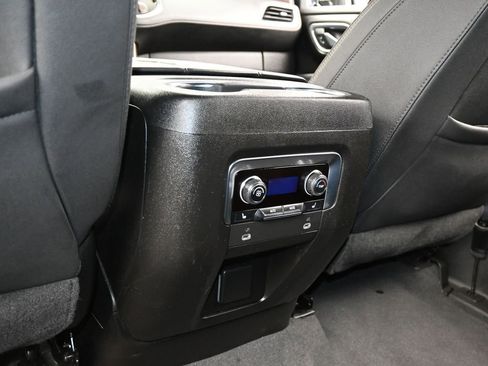 Used 2023 Chevrolet Tahoe High Country image 44