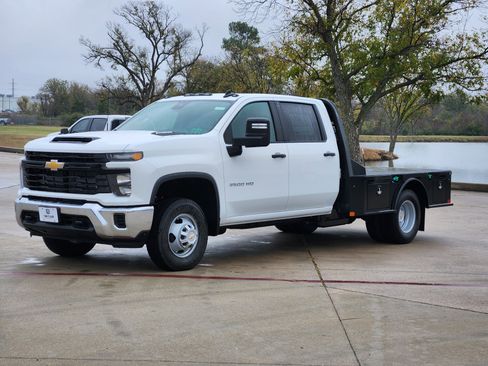 New 2026 Chevrolet Silverado 3500 W/T w/ WT Convenience Package image 2