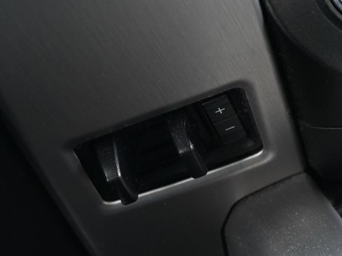 Used 2019 Ford F150 Platinum image 36