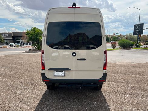 New 2026 Mercedes-Benz Sprinter 2500 image 4