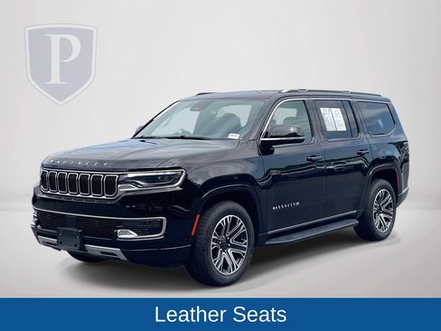 Used 2024 Jeep Wagoneer Series II w/ Flexible Seating Group AWD/4WD image 5