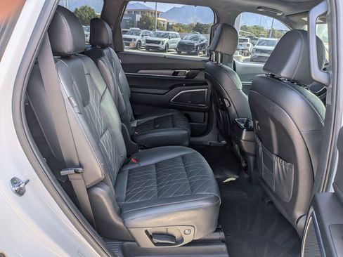 Used 2023 Kia Telluride SX Prestige X-Pro AWD/4WD image 28
