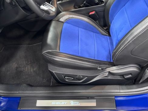 Used 2016 Ford Mustang GT Premium w/ Equipment Group 401A RWD image 15